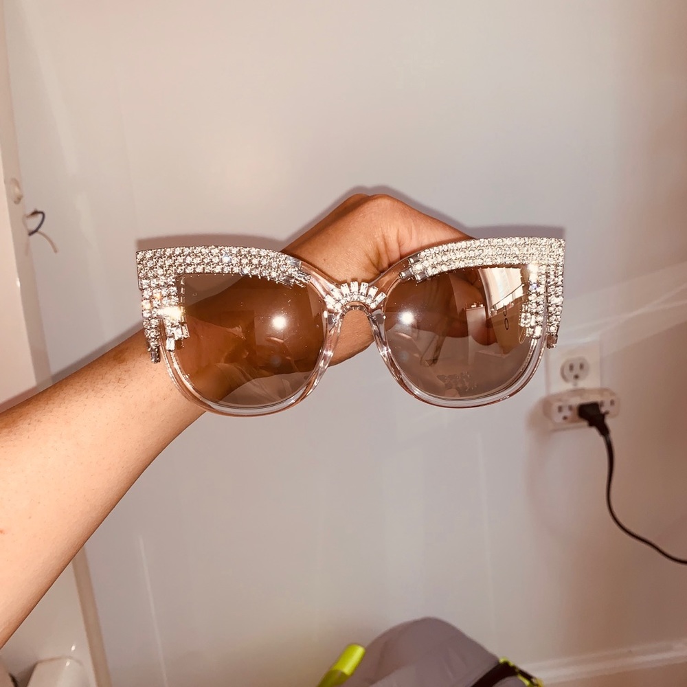 Clear silver sunglasses